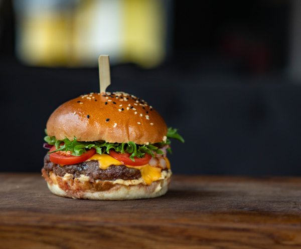 Burger-Menü inkl. Platzreservierung (13.09.2025)