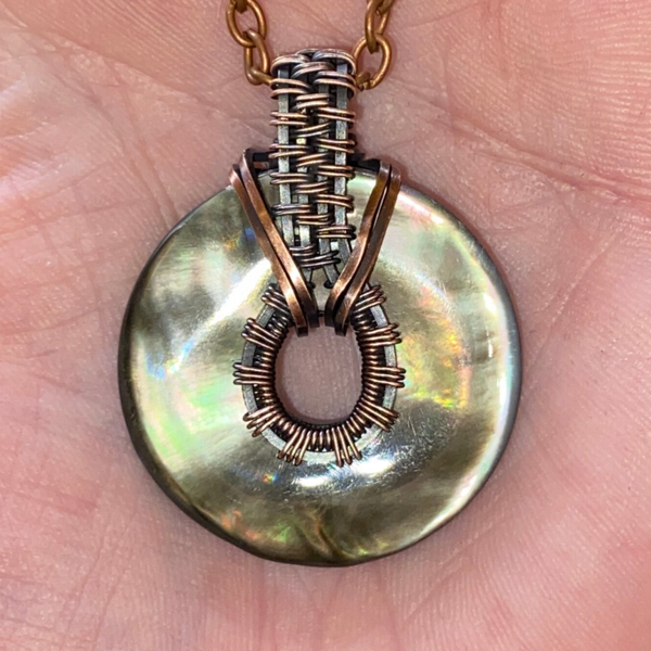 🌙 Mother of Pearl Protection Pendant.