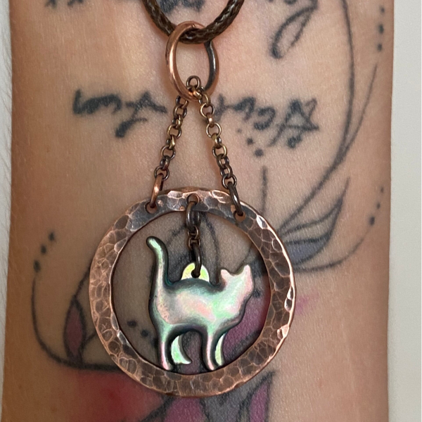 Mother of Pearl Cat Pendant.