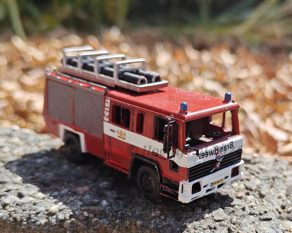 H0 - 1:87 Volvo FL6.14 - Brandweer Tankautospuit 'Vlaardingen' bouwpakket