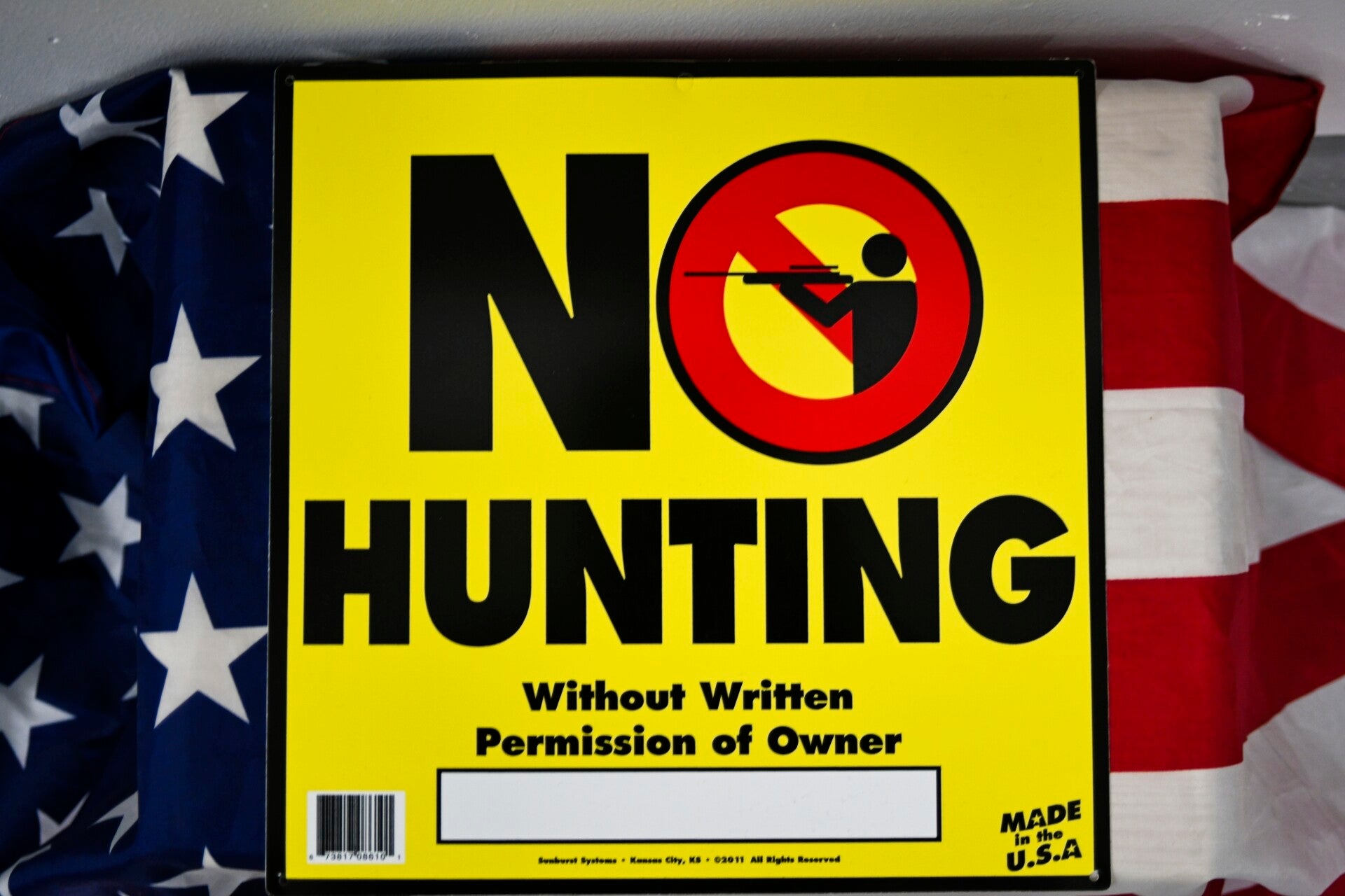 Ei metsästystä-kyltti