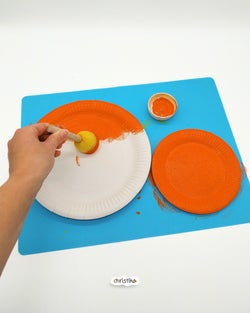 fuchs basteln mit kindern aus papptellern papierteller füchse Christlko pappteller herbstbastelei herbst basteln schnelle und einfache bastelidee diy für kinder basteln mit papier und naturmaterialien