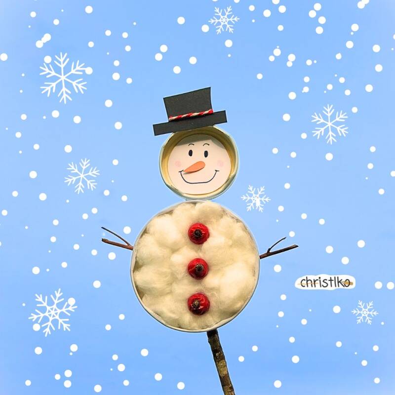 schneemann deckelschneemann upcycling nachhaltig basteln mit kindern deckel wiederverwenden watte winter weihnachten im diy christlko schnee advent kreativ sein weihnachtsdekoration deko weihnachtsdeko snowman