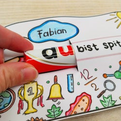 Karte basteln zum Schulanfang Schulstart Schulbeginn erster Schultag mit kleiner Aufmerksamkeit und Mut machen: du bist spitze! Christlko Christine Kohl kostenlose Vorlage schnelle Idee für die Schultüte basteln für Kinder Volksschule Grundschule DIY