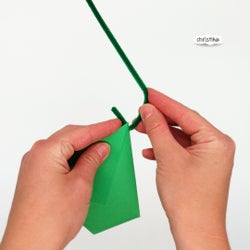 Frosch basteln mit Kindern einfache Bastelidee für Kinder Froschtasche lustige Idee DIY Christlko Christine Kohl Beschäftigungsidee Sommeridee Geschenksidee Mitgebsel basteln Ideen für Kinder falten