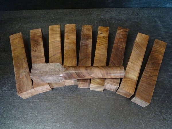 Black Walnut Cross cut afmeting 22x22x14 cm