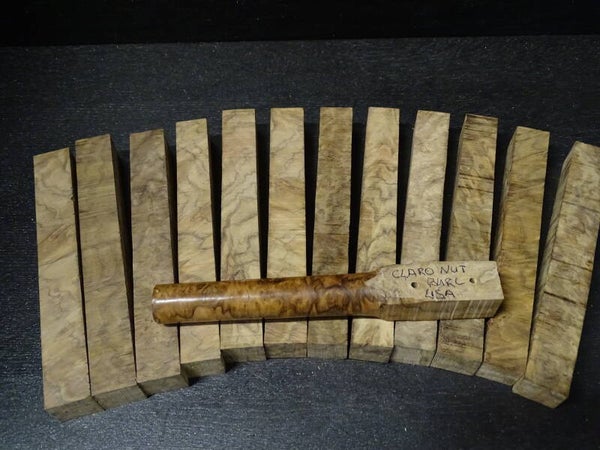 Claro Walnut burl 20x20x150 mm