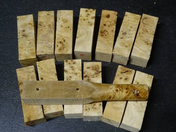 Mappa Burl (Populier)  22x22x70 mm