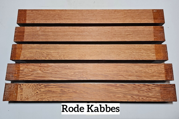 Rode Kabbes 42x42x400mm