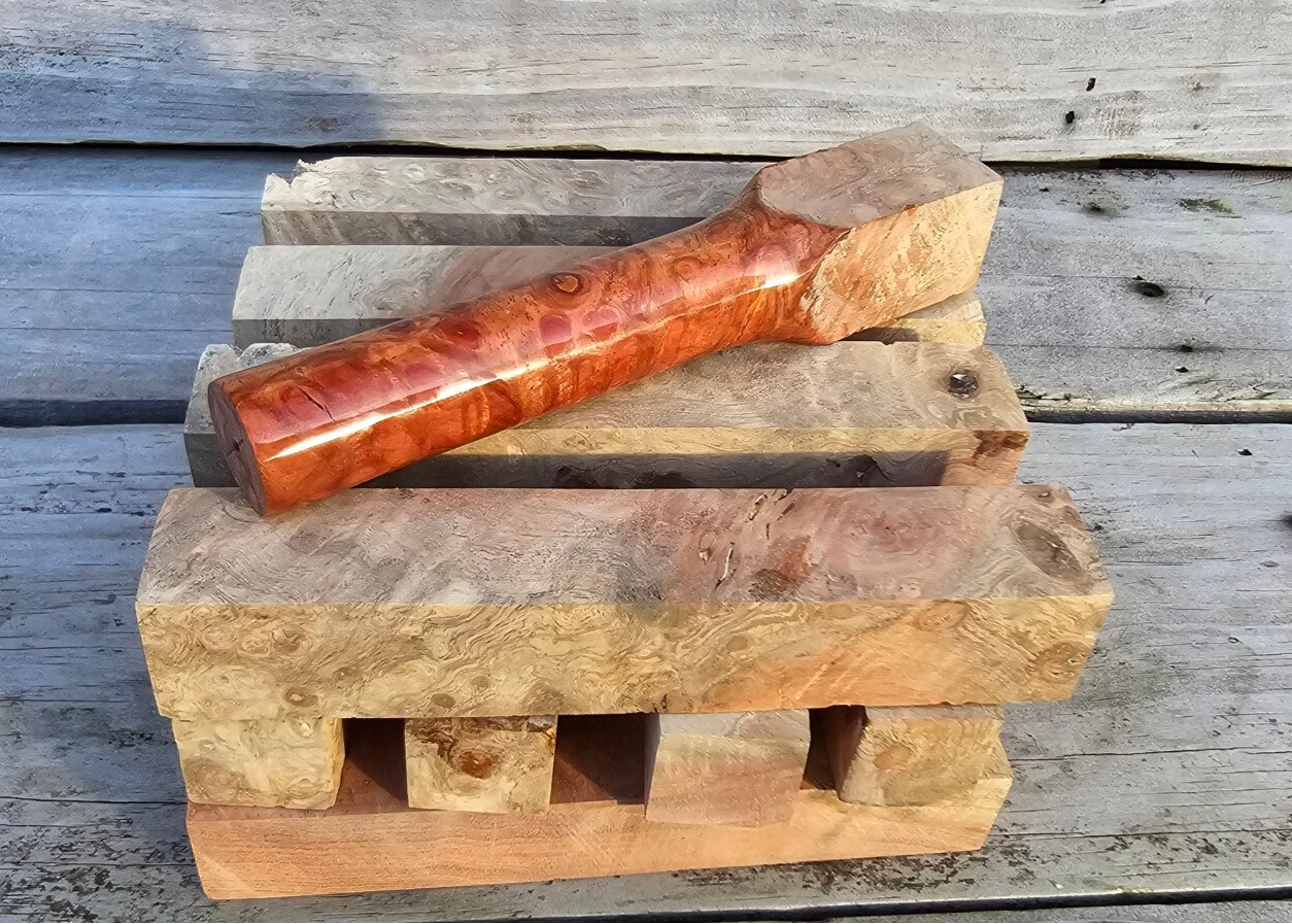 Neem Burl 24x24x150mm