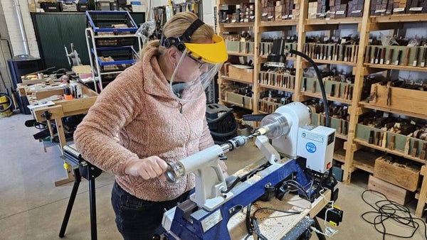 Zaterdag 03-05-2025 Basis cursus schrijf pennen maken. 1 dag.