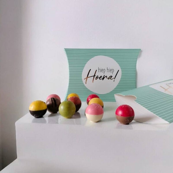 Tien heerlijke chocoladebikkels in gondeldoosje!