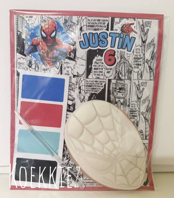 Paint your cookie Spiderman