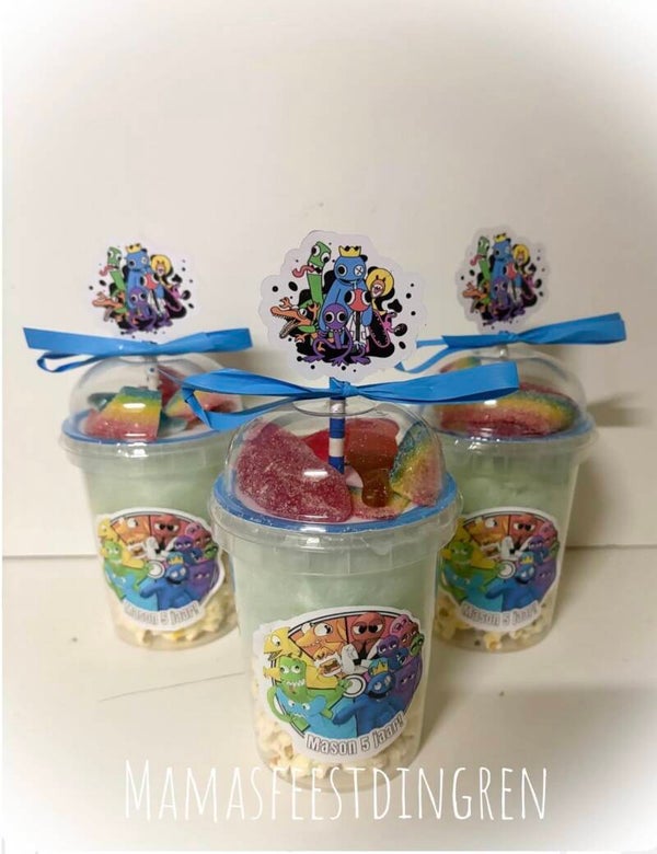 Suikerspin met popcorn en snoep  Rainbow friends Roblox