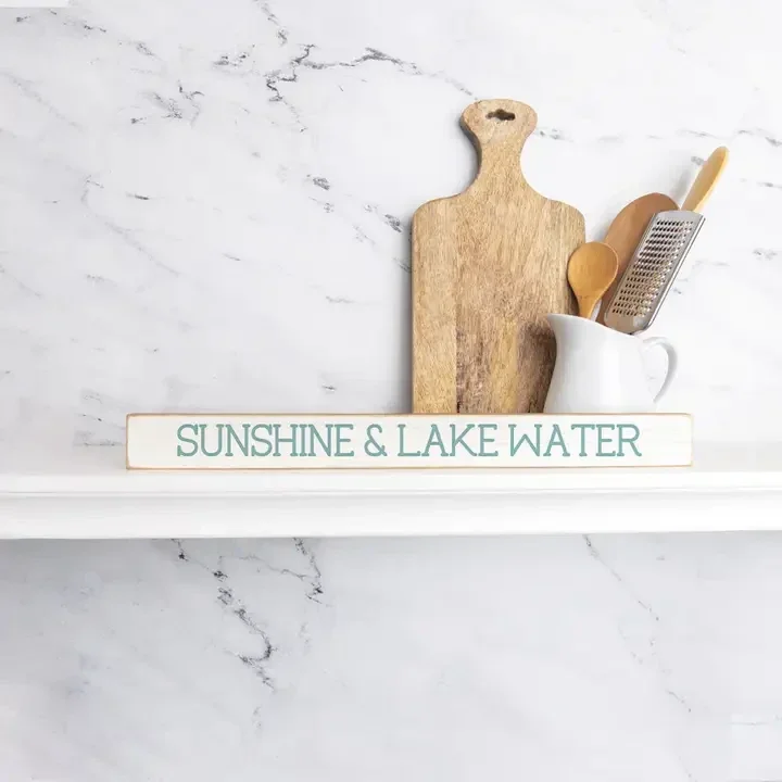 Sunshine & Lakewater Sign