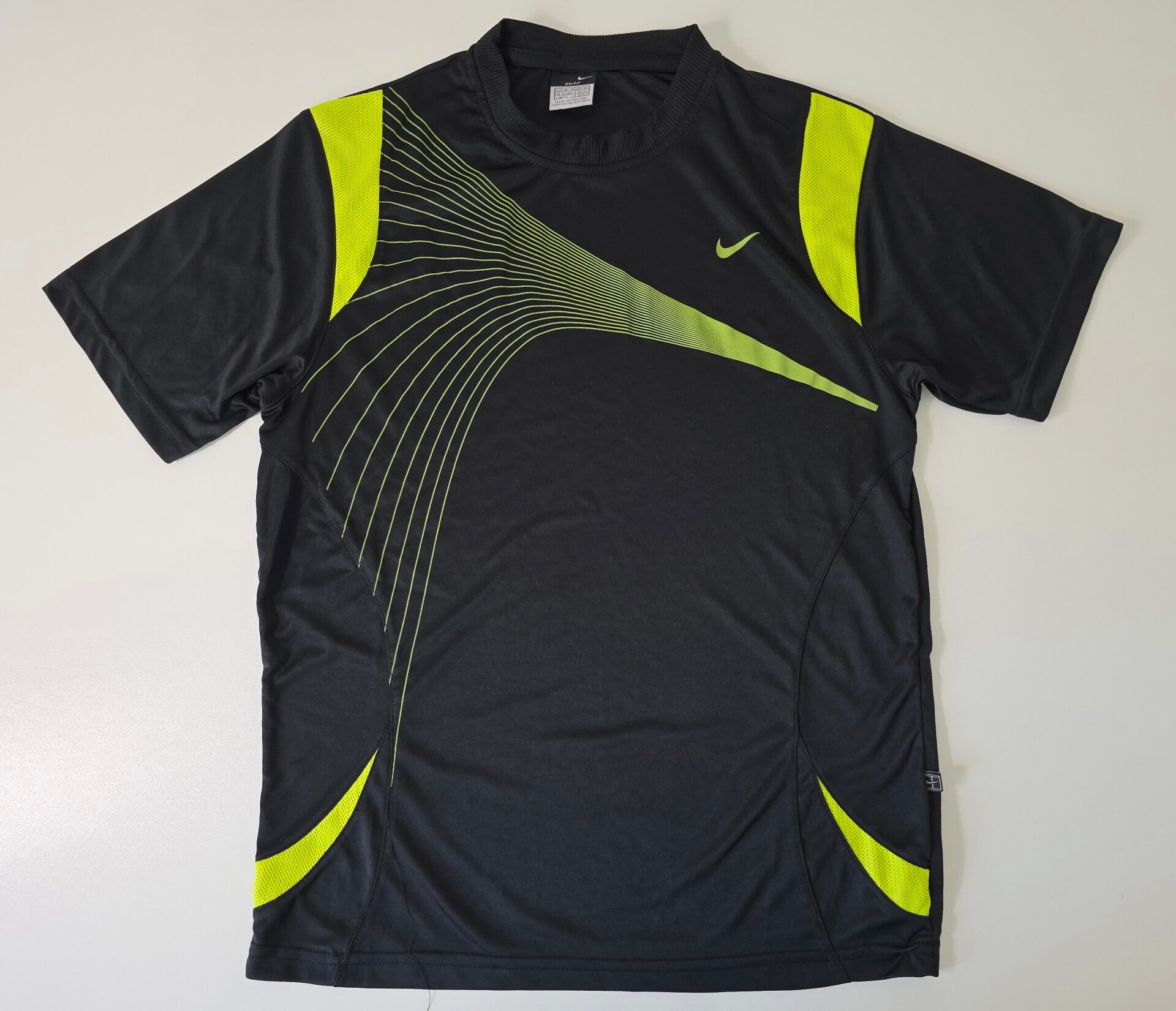 Klassiek sportshirt van Nike. Dri-FIT. € 12,95