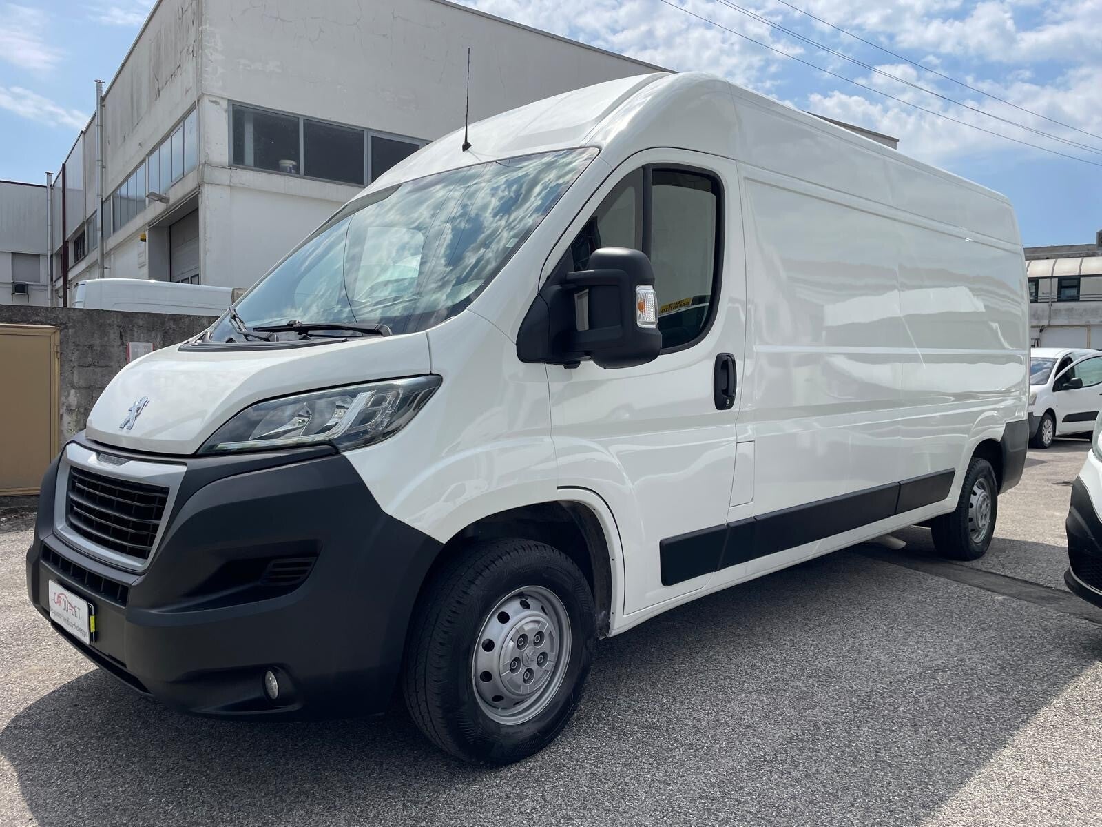 Peugeot Boxer 335 2.0 BlueHDi 130CV L3 H2 Furgone Anno 03/2018 Km: 139.000