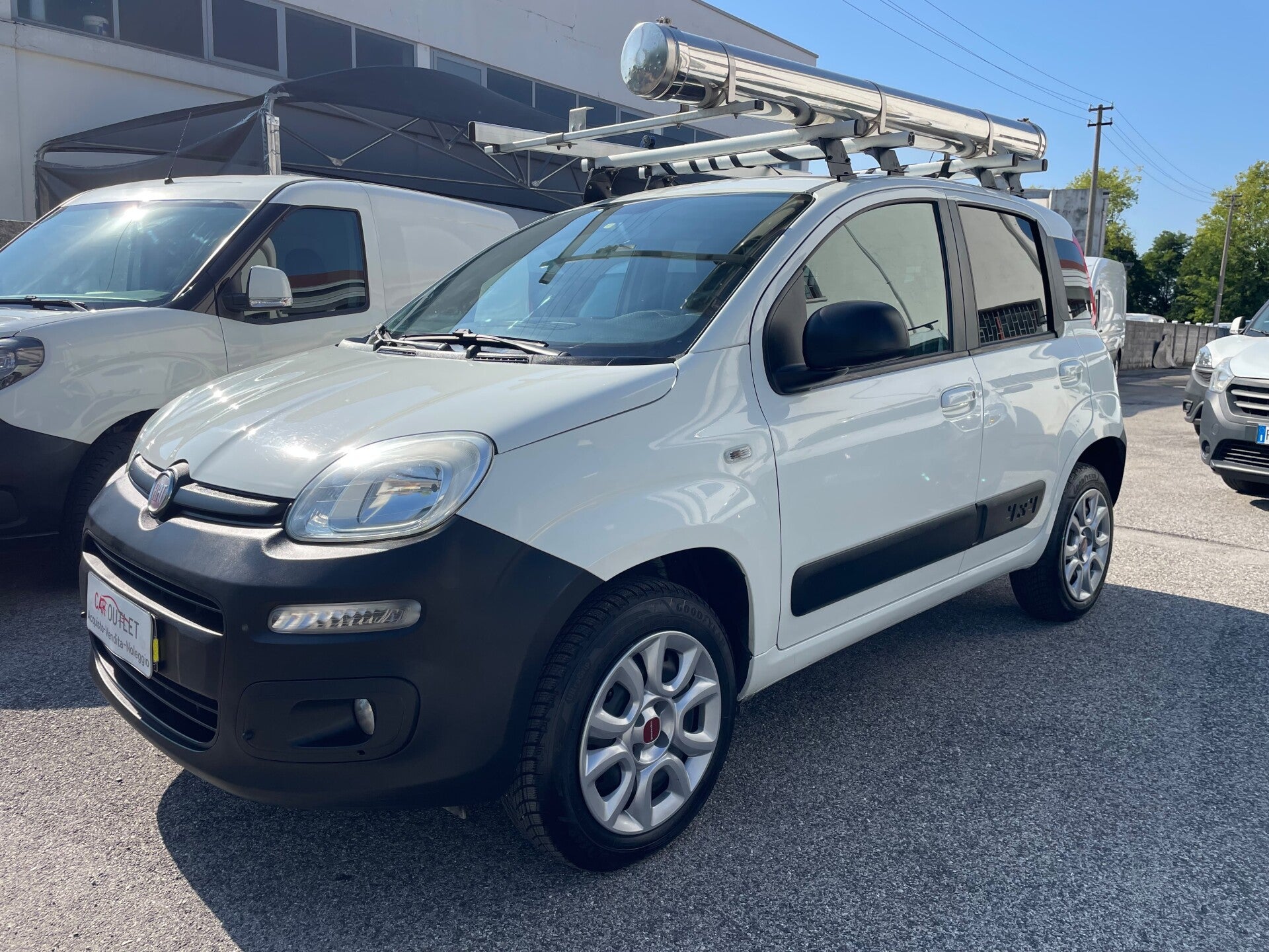 FIAT PANDA VAN 4X4 1.3 MULTIJET CLIMBING PRONTA 04/2014 KM 129.000