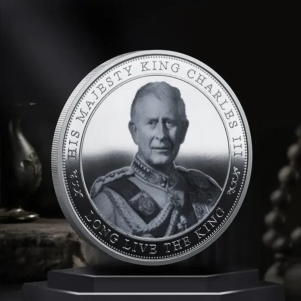 The King Of England Charles III Silver Plated Commemorative Coin Set In Holder