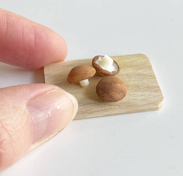 Snijplank met champignons