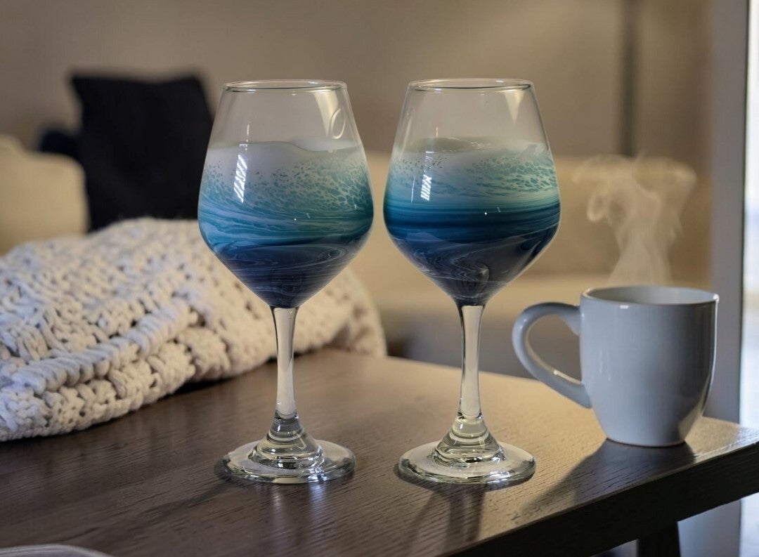 Aqua Green & Gold Resin Mugs