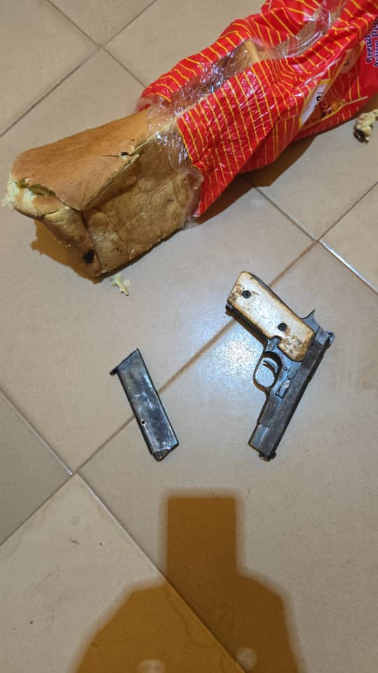 Delta Police Arrest Suspected Armed Robber Concealing Fake Gun in Loaf ...