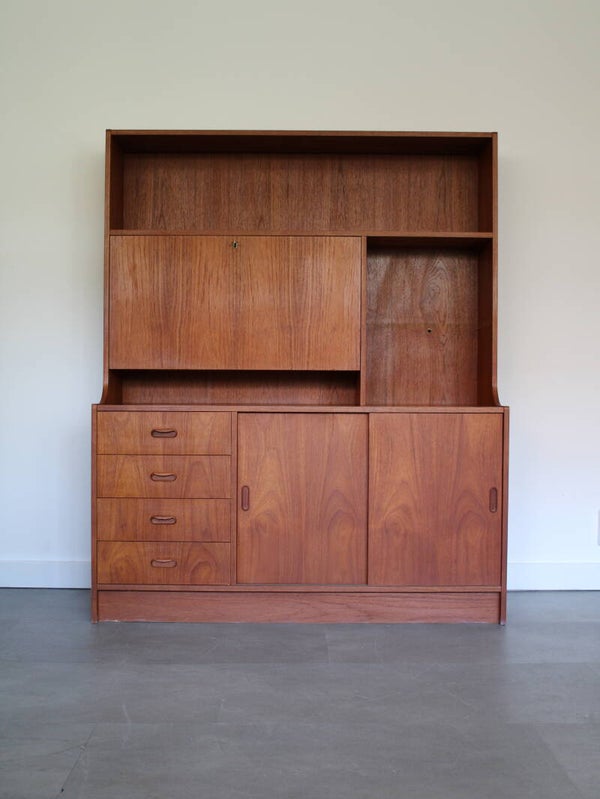 Vintage Deens wandmeubel in teak met secretaire