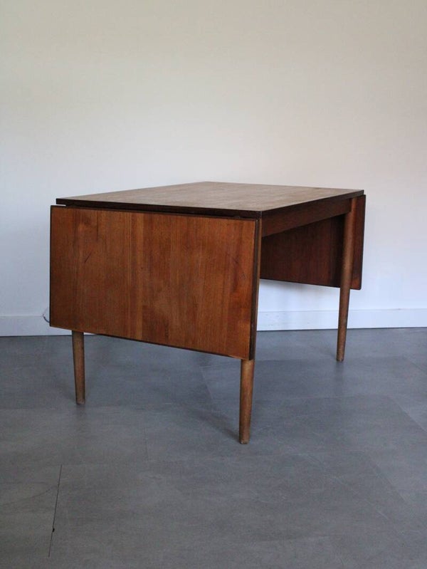 Vintage Deense uitklapbare eettafel in teak met leaves.