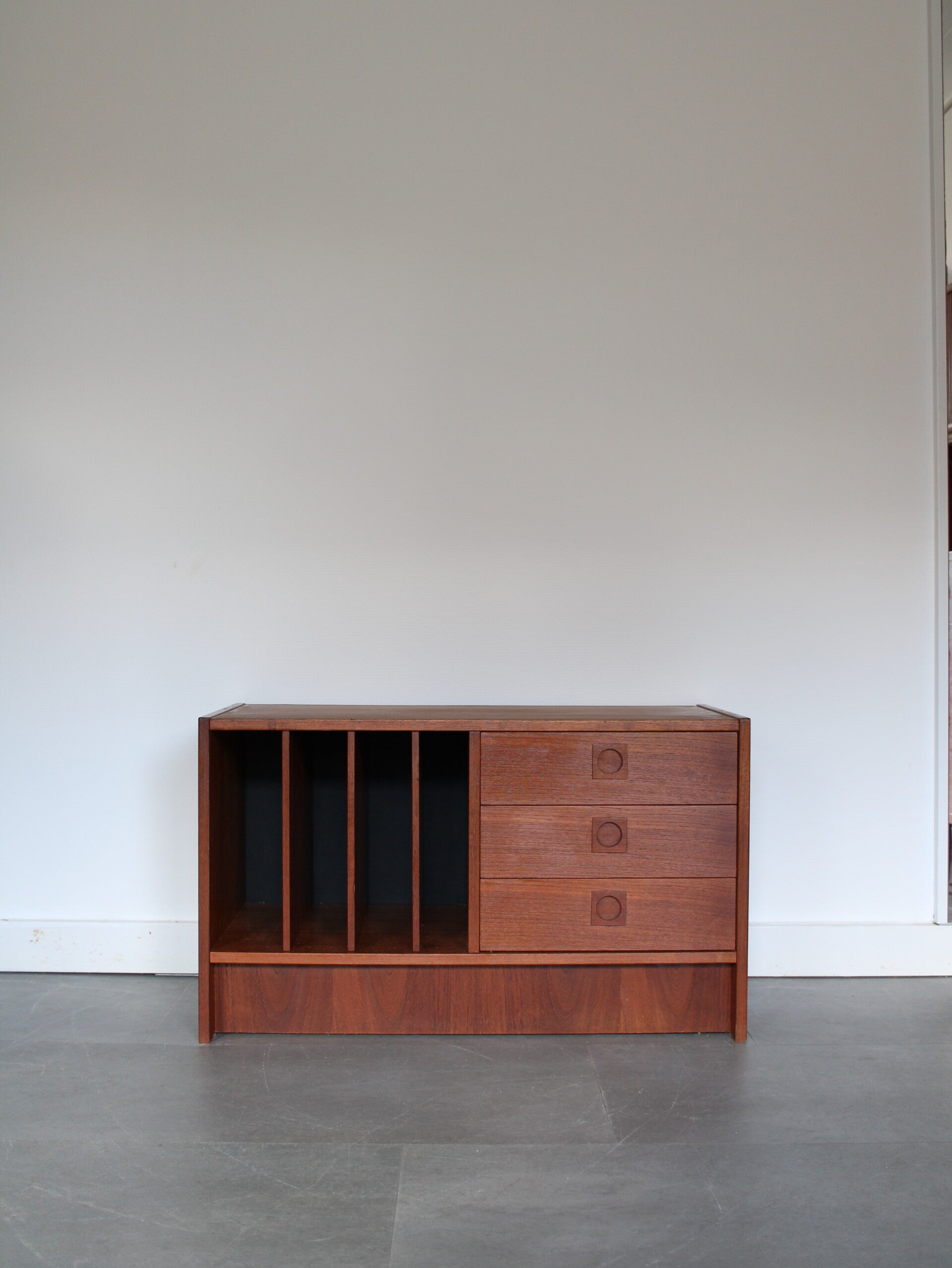 Vintage Deens LP-meubel in teak