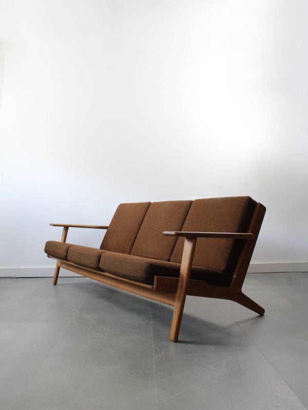 Vintage designbank, model GE-290, door Hans J. Wegner