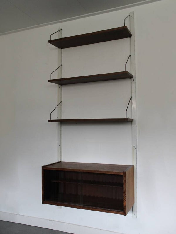 Vintage Deens modulair systeem gelegd in palissander