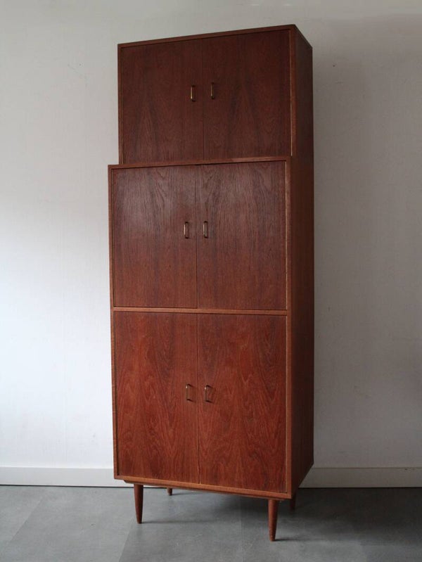 Vintage hoge opbergkast