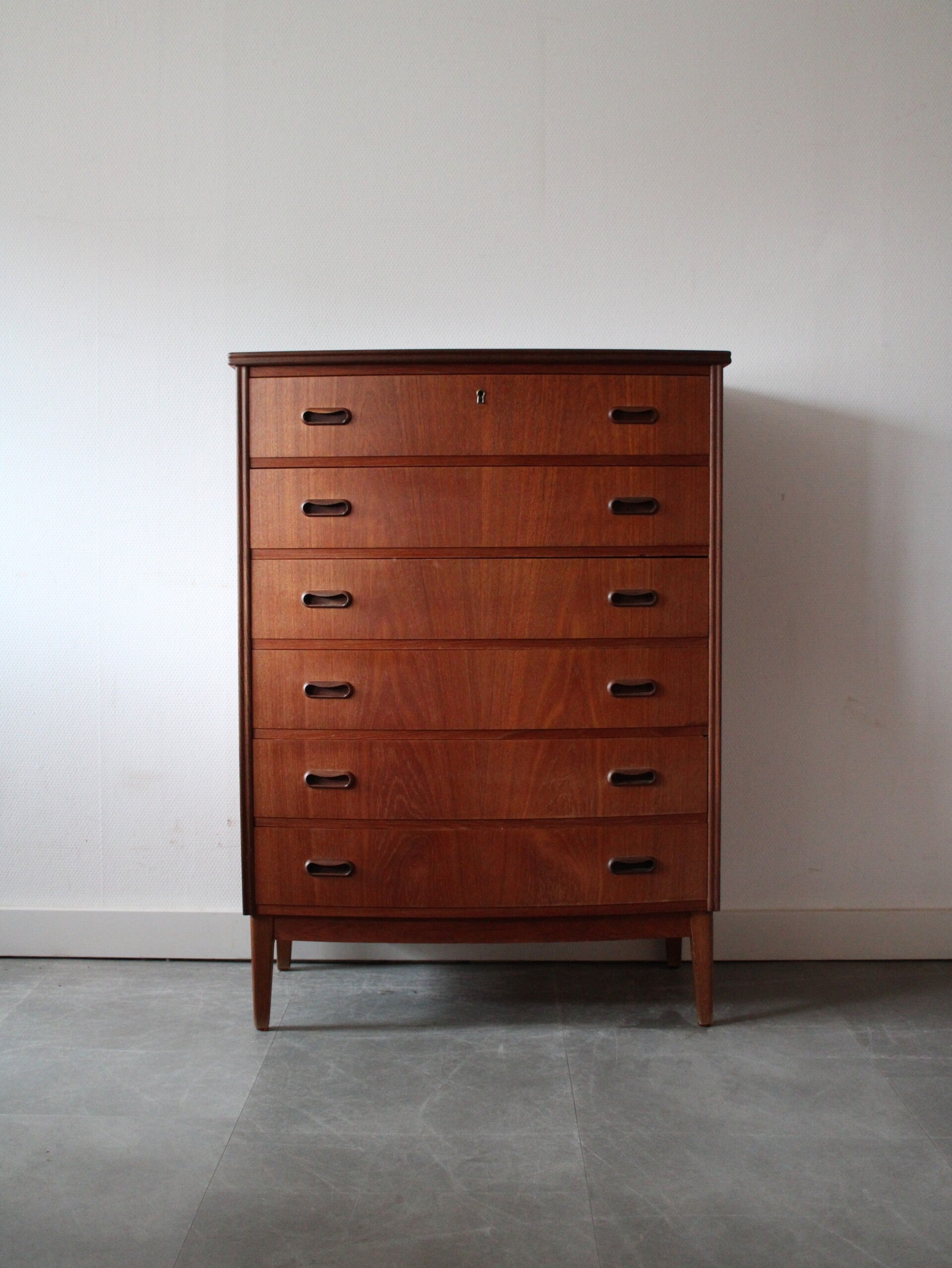 Vintage Deense ladekast in teak