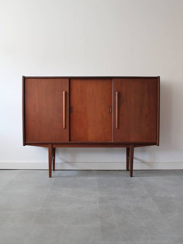 Vintage Deense highboard in teak