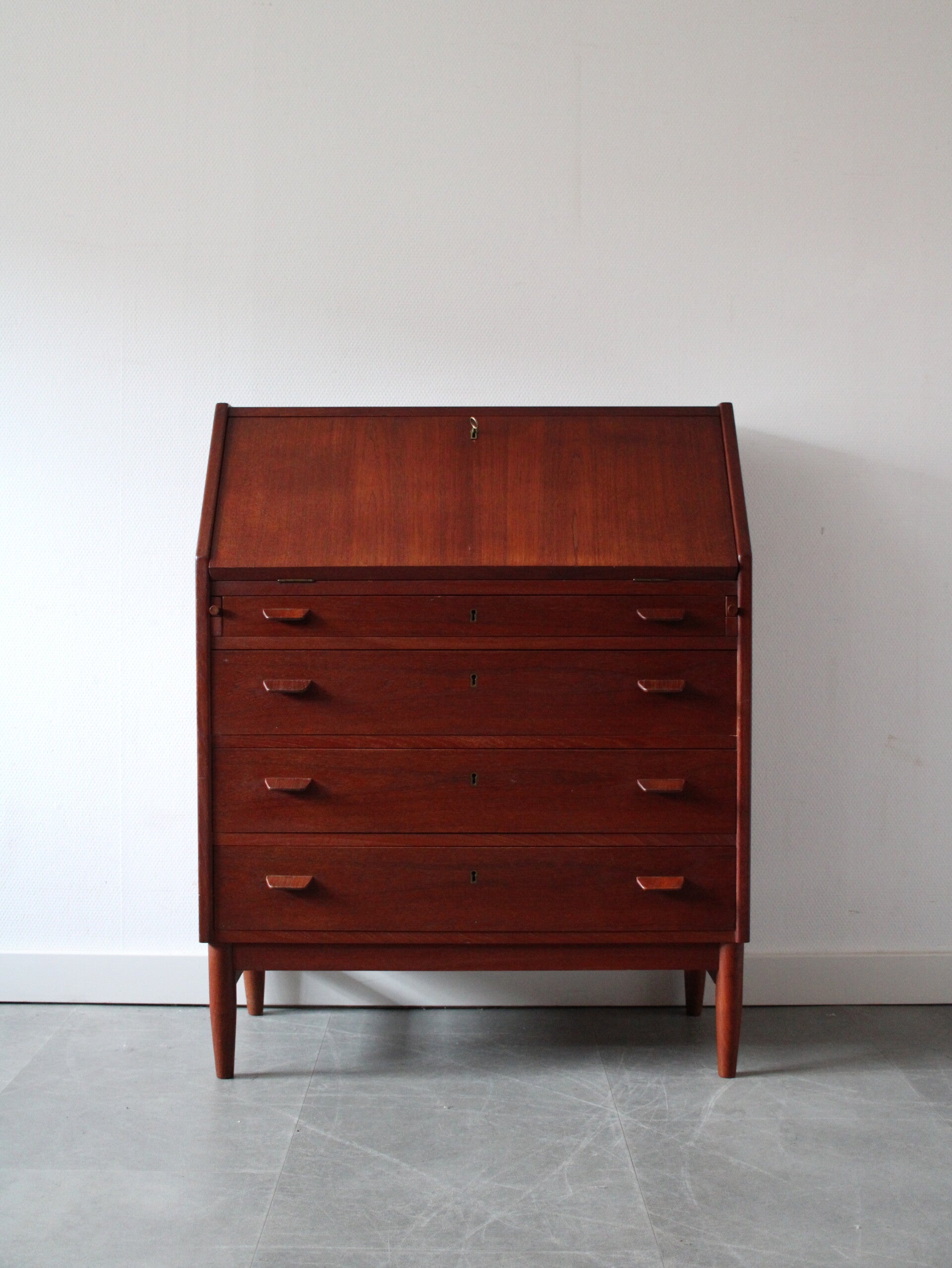 Vintage Deense secretaire