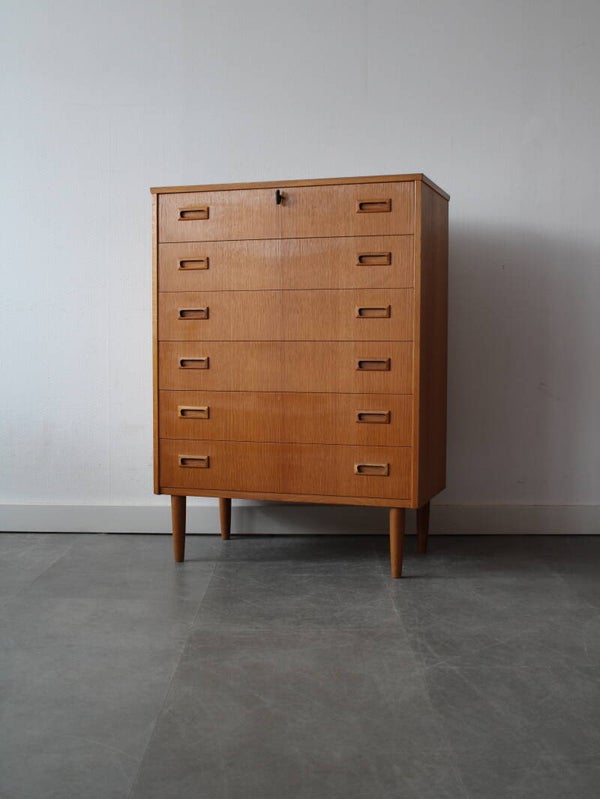 Vintage ladekast in eiken