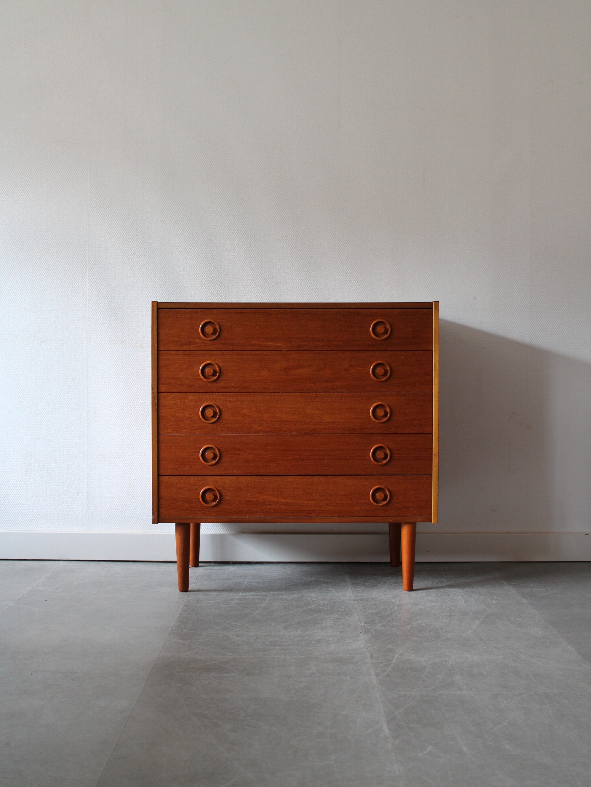 Vintage Deense ladekast in teak