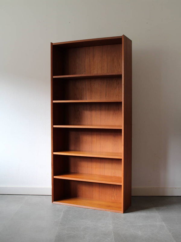 Vintage Deense boekenkast door Ølholm Møbelfabrik.