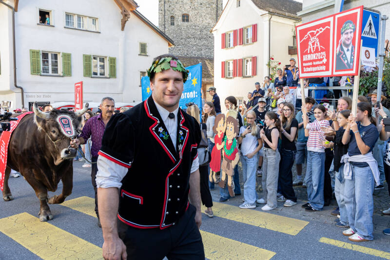 esaf_2025_empfang_schwingerk-nig_maienfeld_by_fritz_leuzinger_250903_img_8401-standard.jpg