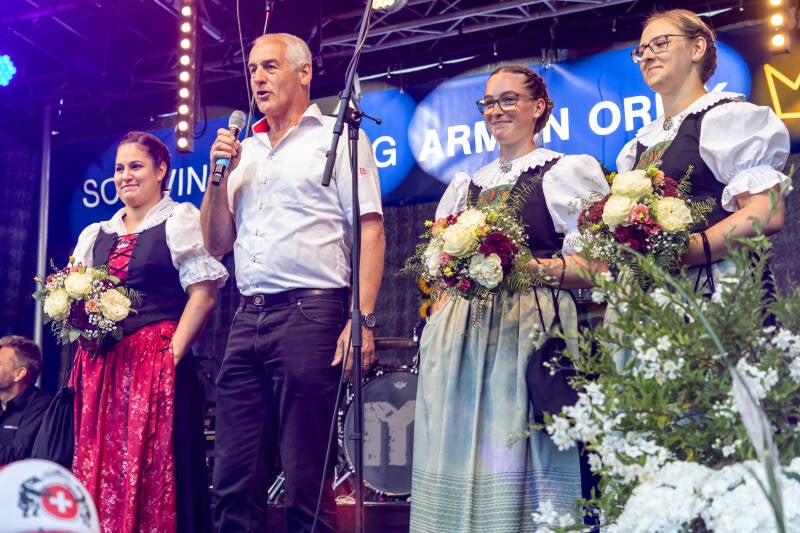 esaf_2025_empfang_schwingerk-nig_maienfeld_by_fritz_leuzinger_250903_img_8601-standard.jpg