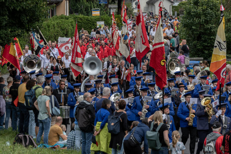 esaf_2025_festumzug_by_fritz_leuzinger_250829_067a1685-standard-bjff9t.jpg