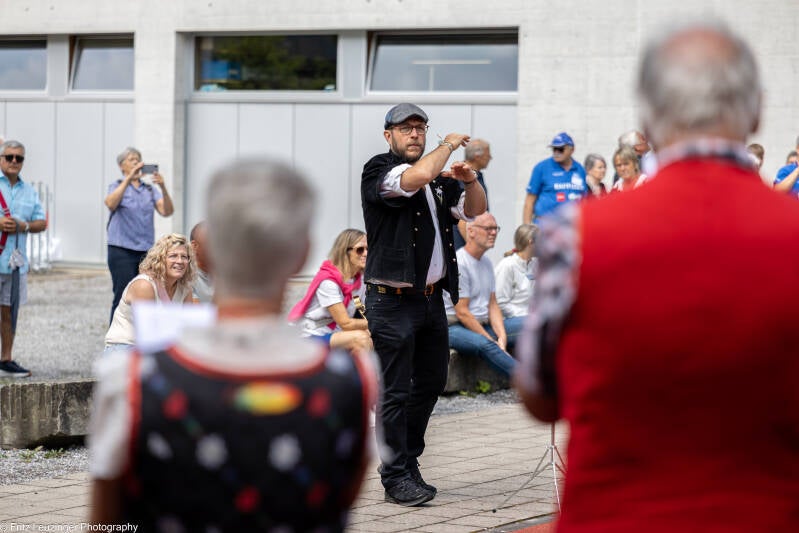 k_d_1_003_schlussabsenden-mit-unterhaltung-standard.jpg