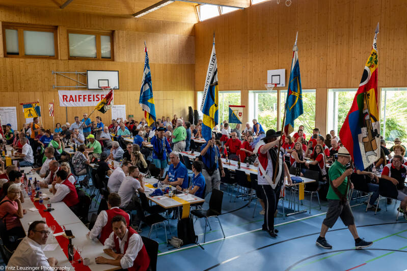 k_d_1_049_schlussabsenden-mit-unterhaltung-standard.jpg