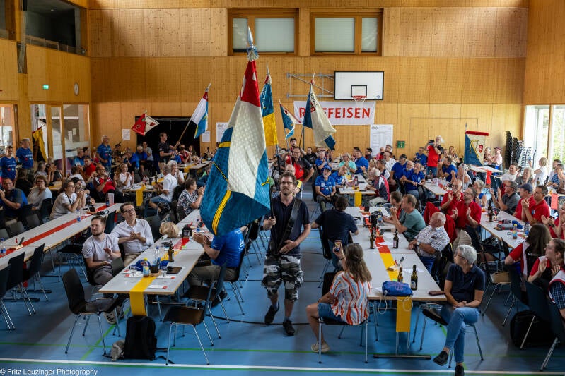 k_d_1_077_schlussabsenden-mit-unterhaltung-standard.jpg
