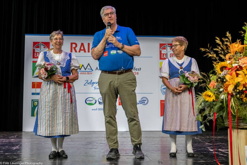 k_d_1_091_schlussabsenden-mit-unterhaltung-standard.jpg