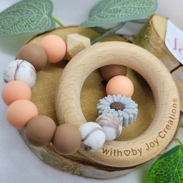 Bijtring peachy flower