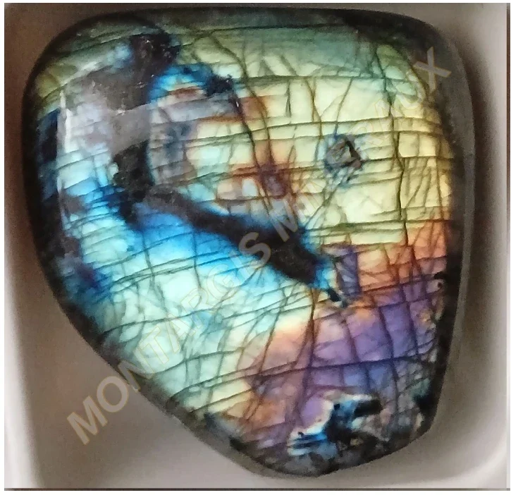 FLLAB 2026-1 Labradorite