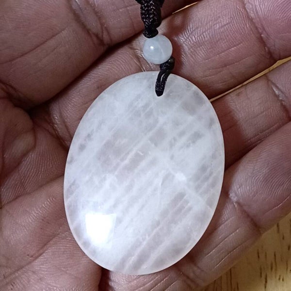 Pendentif Quartz rose cordon réglable 1