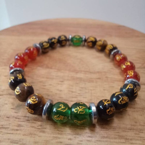 Bracelet Obsidienne noire, Cornaline, Agate verte, Œil du tigre - gravé mantra Om & Hématite 8 mm