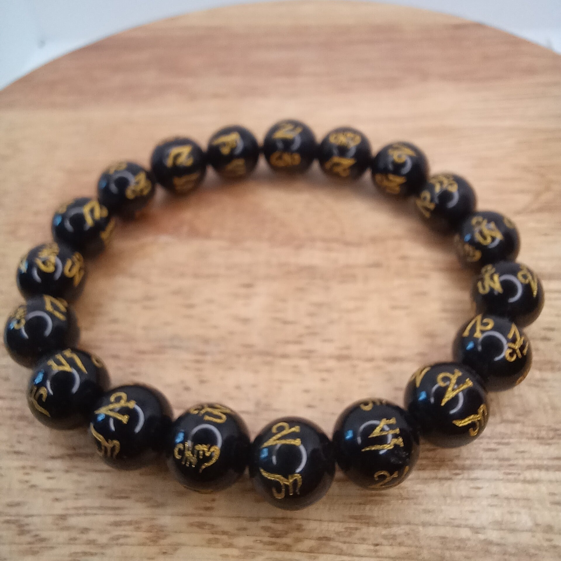 Bracelet Obsidienne noire - gravé mantra Om 10 mm